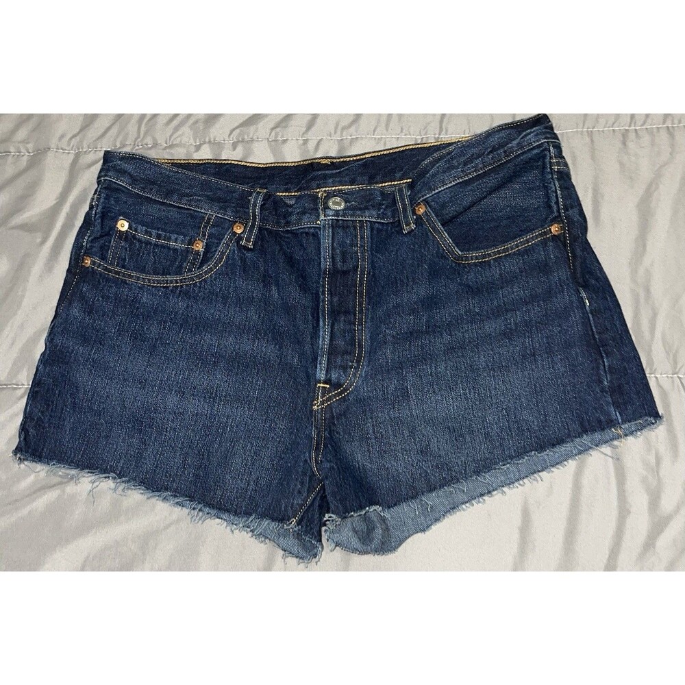 Levi’s 501 Jean Shorts Raw Hem Blue Hidden Button Fly Women’s Size 32 Waist